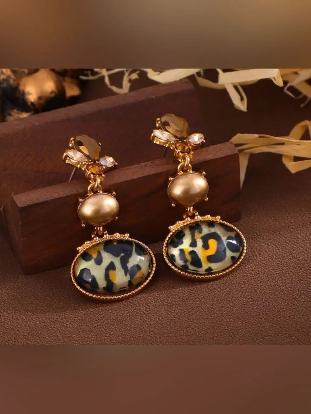 Vintage style Leopard Drop Earrings N1478